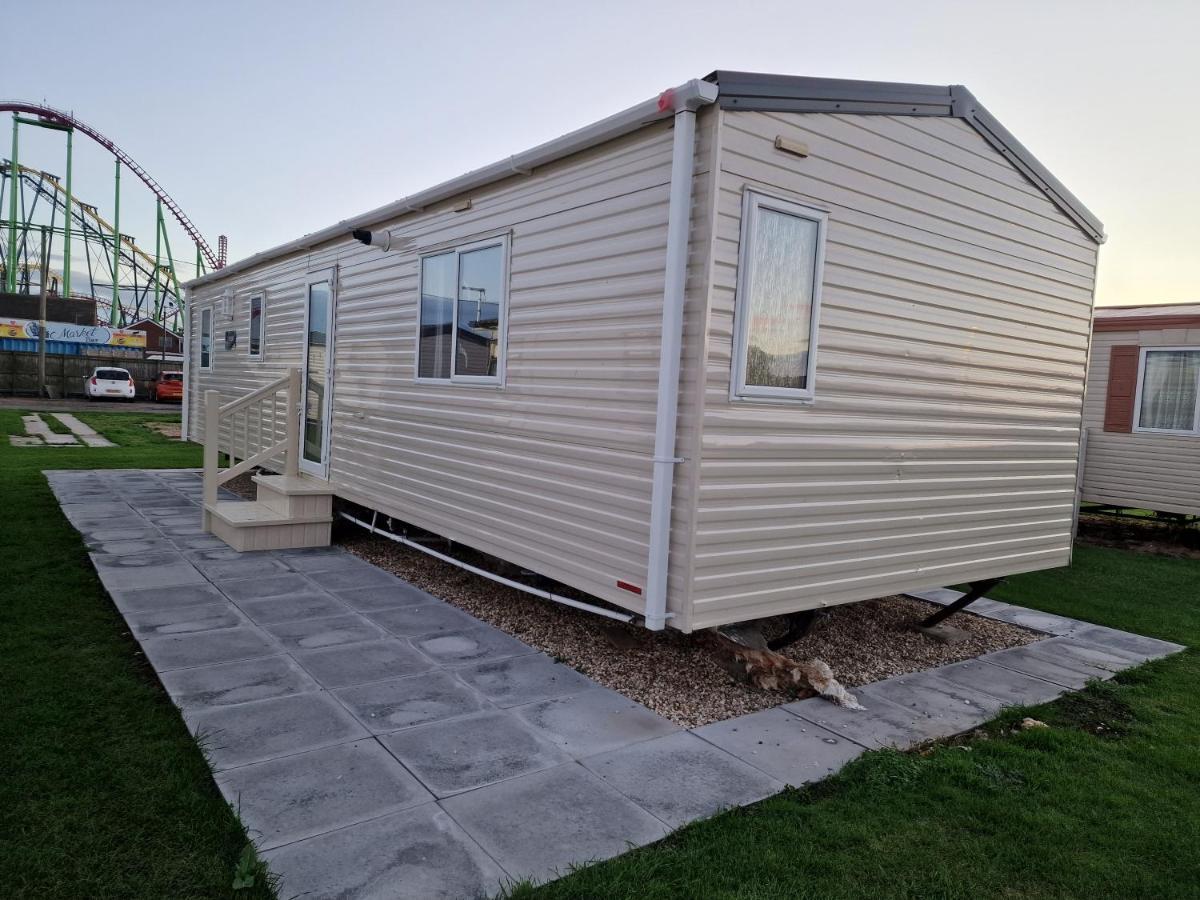 B17 Sunnymede Caravan Park, Fantasy Island, Ingoldmells Eksteriør bilde